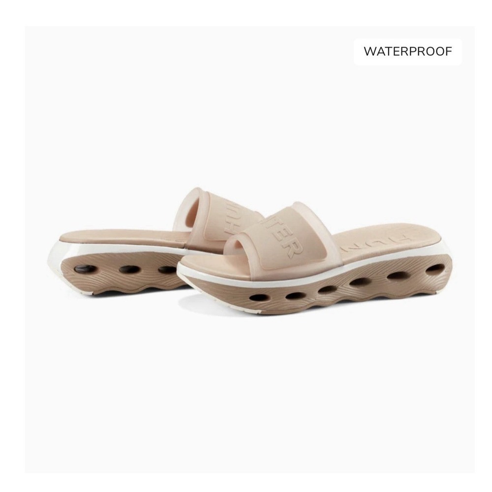New Hunter Women's Women's Geneva Slip-on Casual Sandals Medium Natural Sz 8